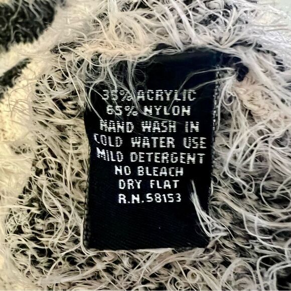 Anthropologie Raga cream black eyelash animal print soft loose crewneck sweater - Picture 4 of 4